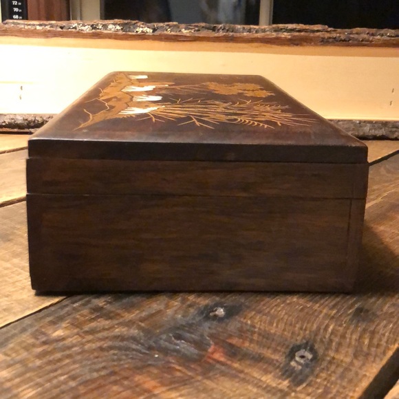 Vintage Detailed Wooden Elephant wooden box + FREE GIFT - Picture 9 of 14